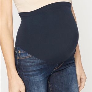 Super cute maternity skinny jeans